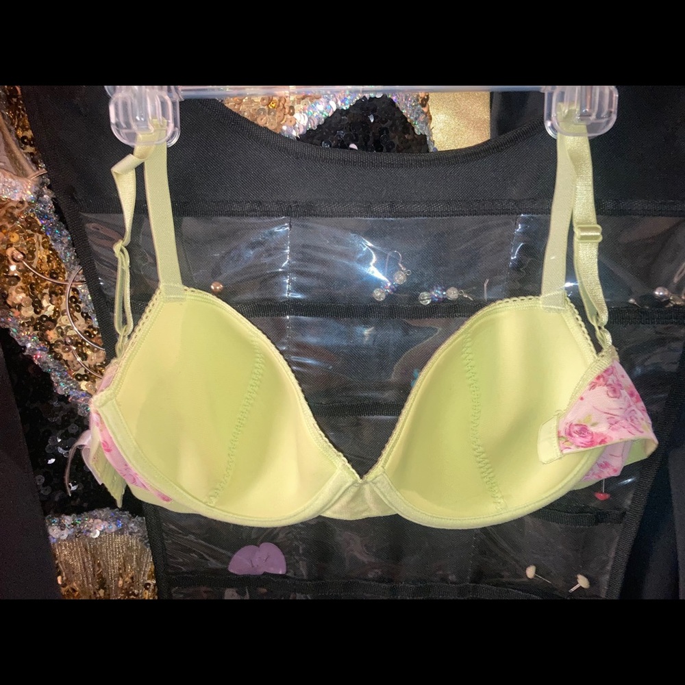 Bra - Picture 2 of 2